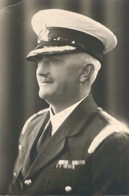 Henry Tom Brooks, Chief Officer, HK Fire Brigade 1922-1937
