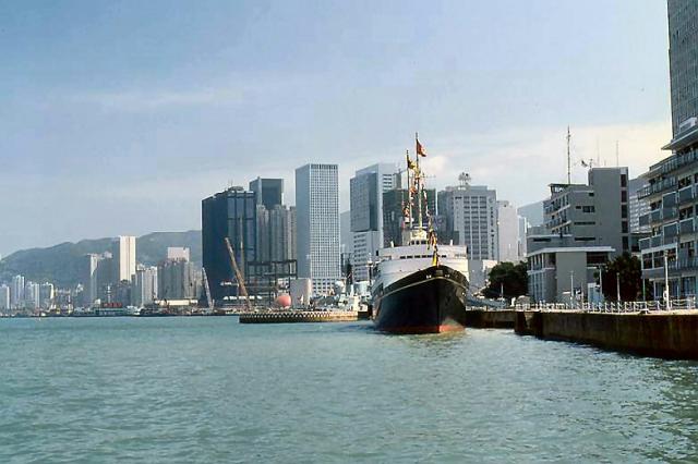 1986 - Queen's visit to Hong Kong