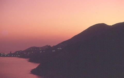 1983 - sunset over Stanley from Turtle Cove Villas
