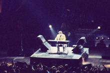 1993 - Elton John in concert at the Coliseum