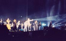 1994 - Peter Gabriel in concert at Hong Kong Stadium