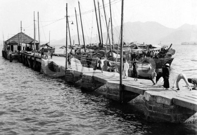 c.1930 Junks off Kowloon City Pier