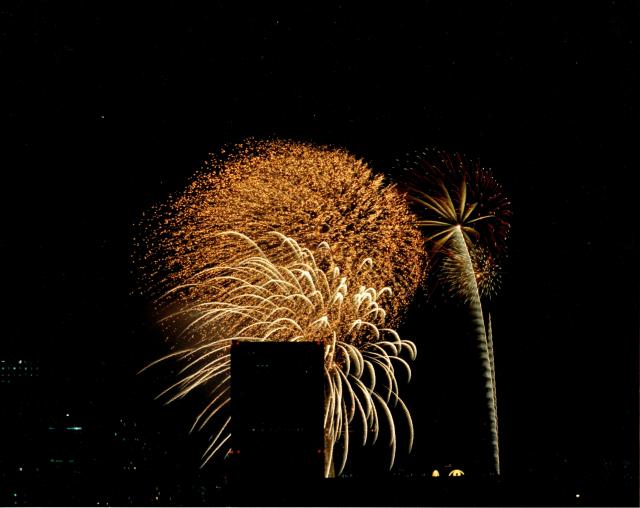 Fireworks on the occasion of the Queen's visit to Hong Kong