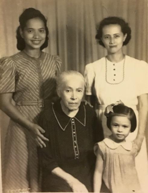 Maria Rita Reed with daughters-in-law and granddaughter in Macau, July 1943
