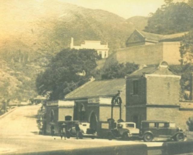 1925c The first St Mary's Church