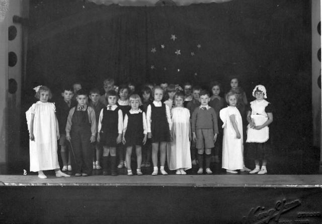 1935 Kowloon Junior School Christmas Entertainment