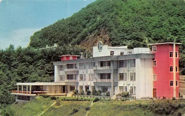 unknown hotel