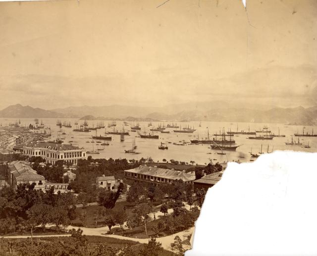 Panoramic view of Hong Kong in two sheets (part 2)