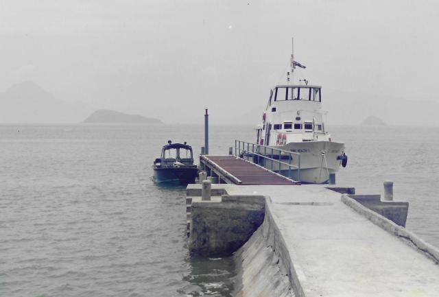 pak mong pier rebuilt by e tp, 68 sqn, aug87 16