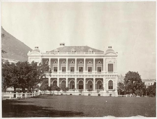 beautiful building, city hall