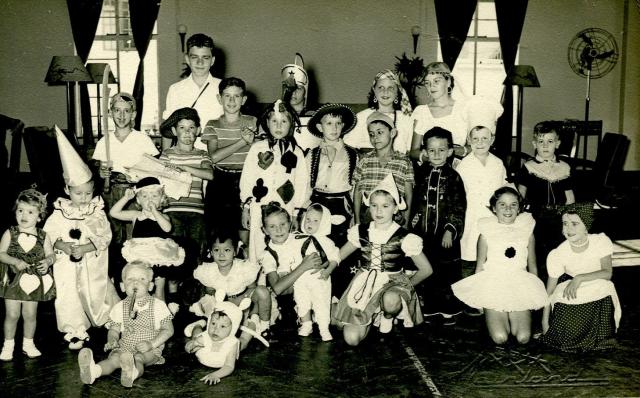 1954 Kowloon Docks children's fancy dress party
