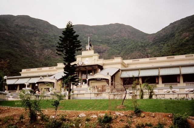Repulse Bay Hotel Resurrected