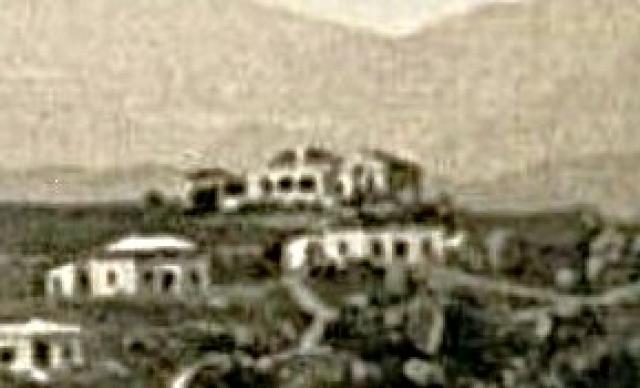 houses 7, 8, 16, 17, 1930s bungalows crop