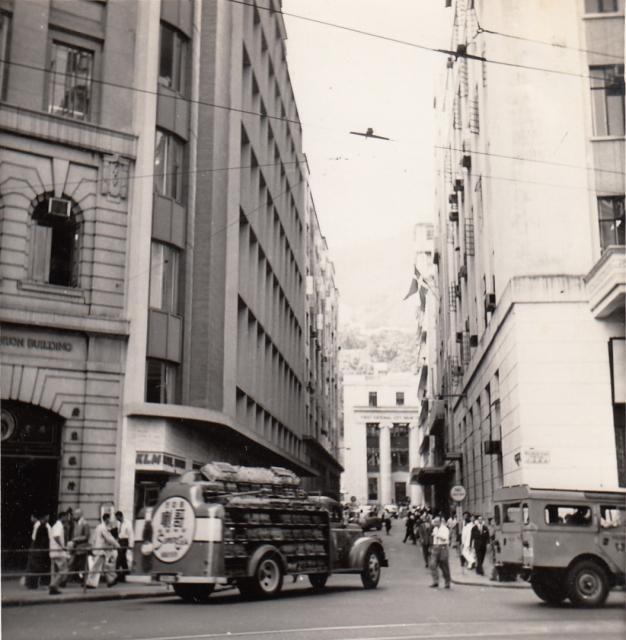 Junction of Des Voeux Rd C & Ice House St, 1960