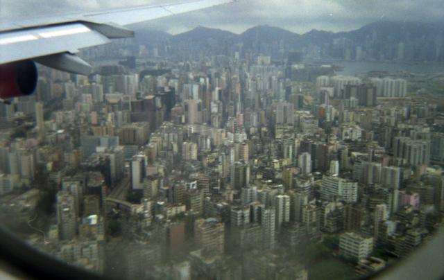 Arriving into Hong Kong (3), June 1998