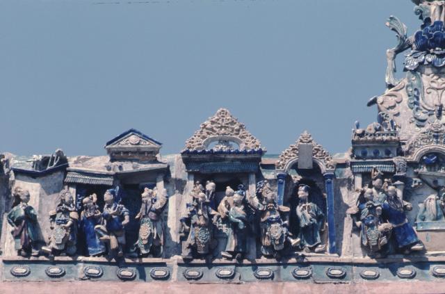 Figures on temple roof