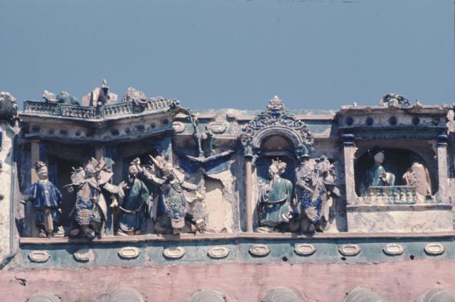 Figures on temple roof