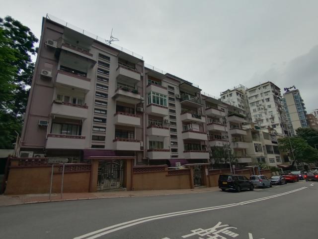 Hong Garden