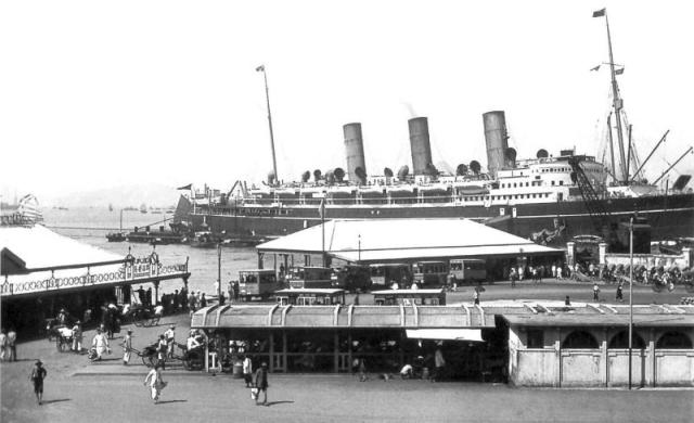 1920s Kowloon Star Ferry Pier and Bus Terminus