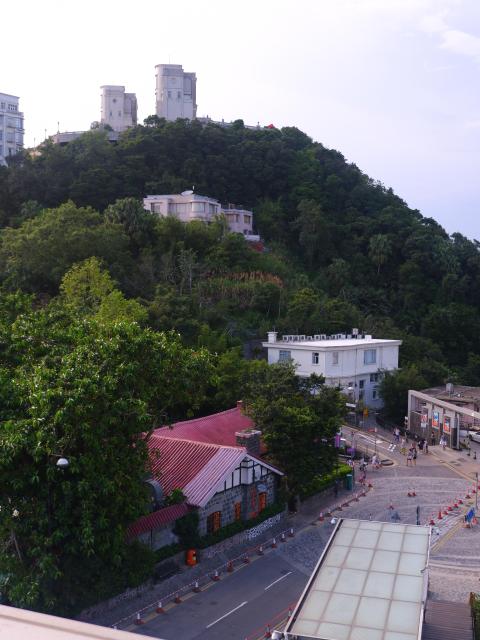 Victoria Gap, The Peak