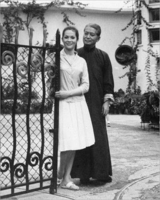 Nancy Kwan & her father a famous HK architect lived in Kadoorie Avenue
