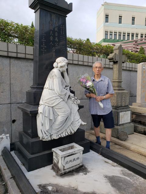 King's College former principal Leung Chik Wing paid responds to Fung Fu