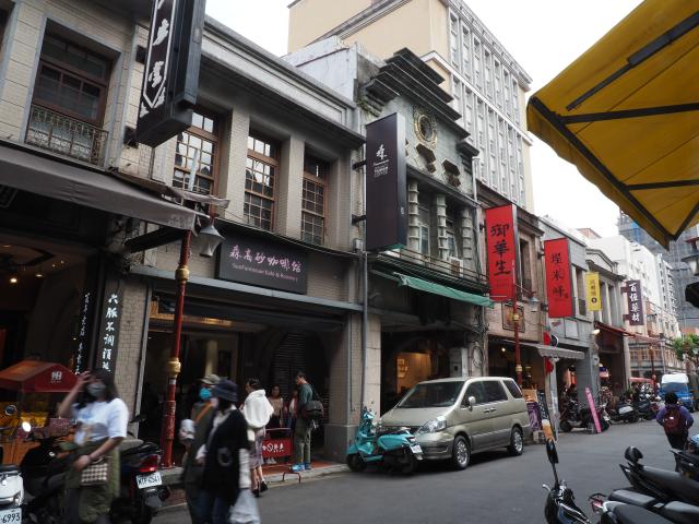 Dihua Street, Taipei
