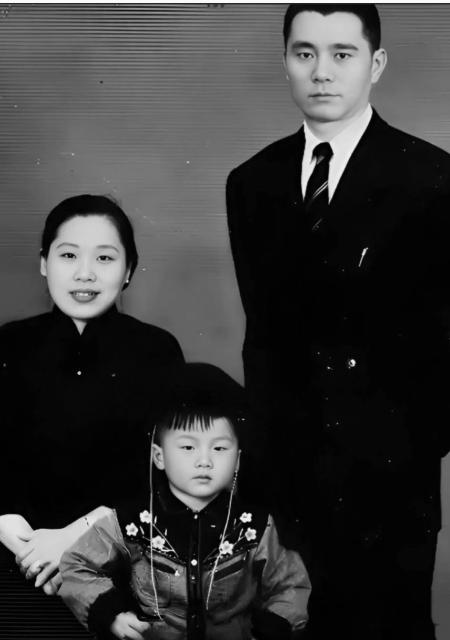 Jackie Chan Family Photo 1963