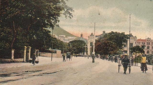 1910s Queensway near Murray House looking towards City Hall