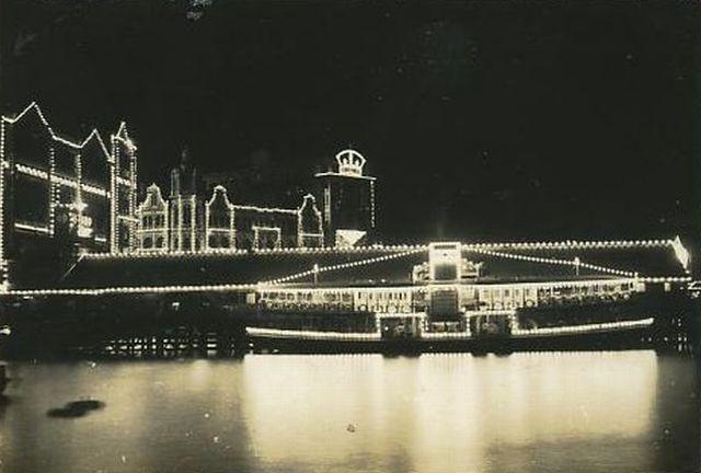1937 Coronation Night, Star Ferry Pier