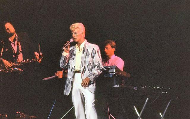 1983 - David Bowie - Serious Moonlight Tour | Gwulo