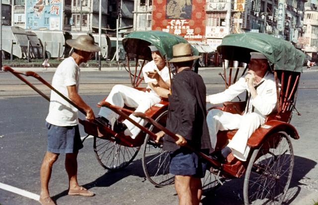 1950s Wanchai Rickshaws.jpg