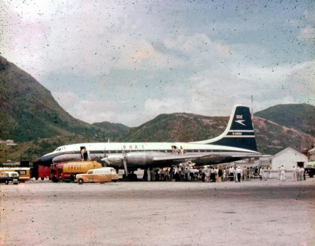 1956 Kai Tak-1.jpg