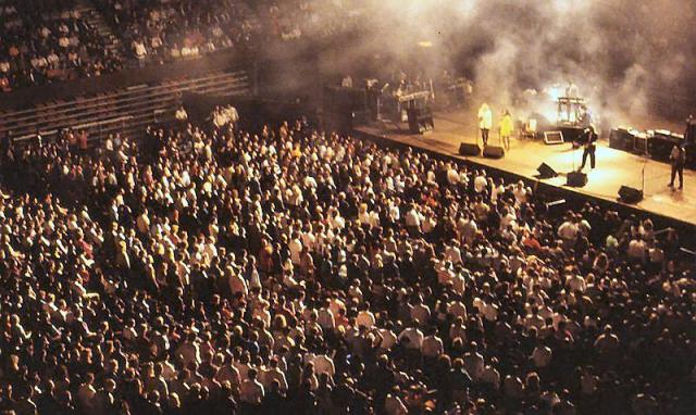 1990 - Eric Clapton in concert 