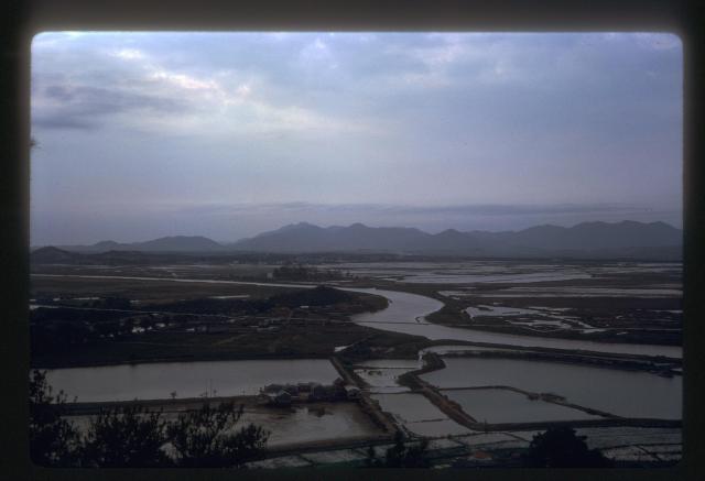 33_17 Mainland China across river from New Territories Mar 69.jpg