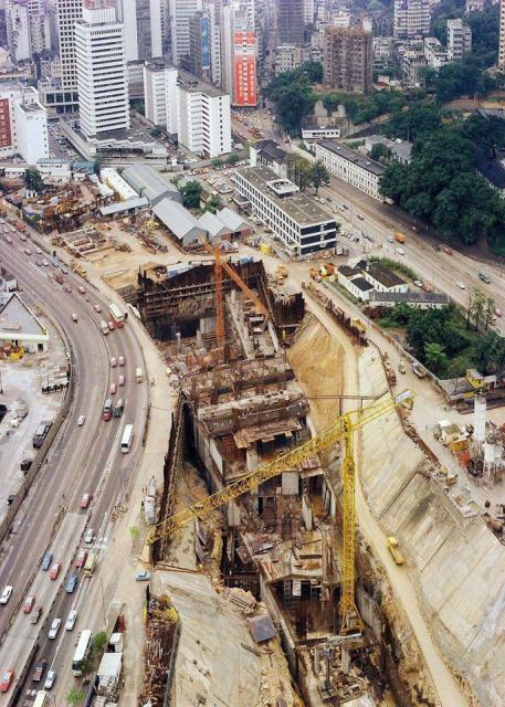 1977 MTR Admiralty Station construction site  