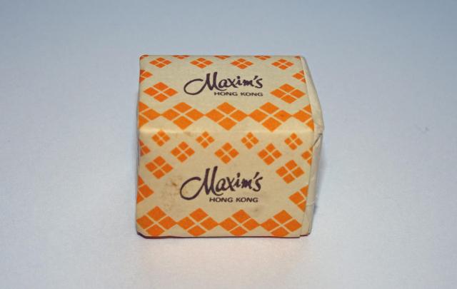 Maxim's sugar cube