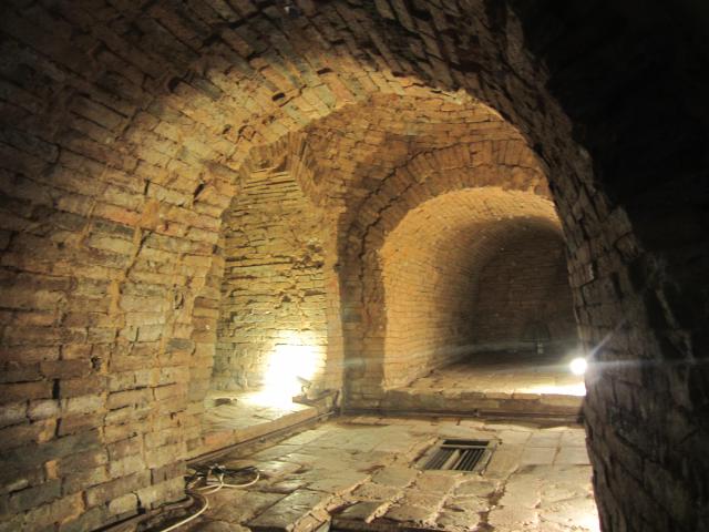 Lei Cheng Uk Han Tomb crypt 2