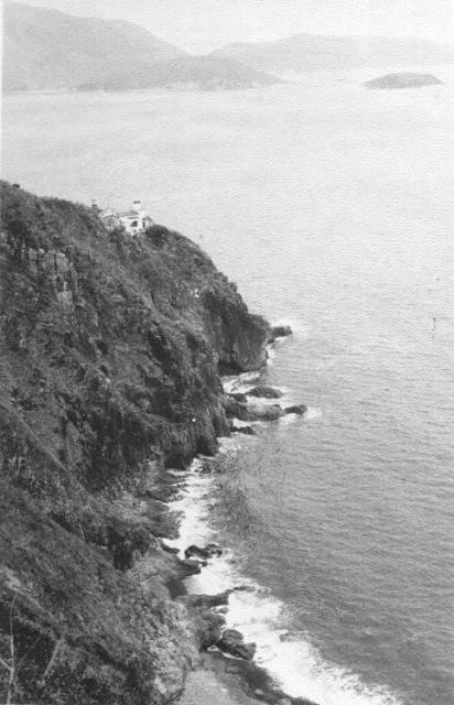 Cape Collinson Lighthouse ex Cave Window