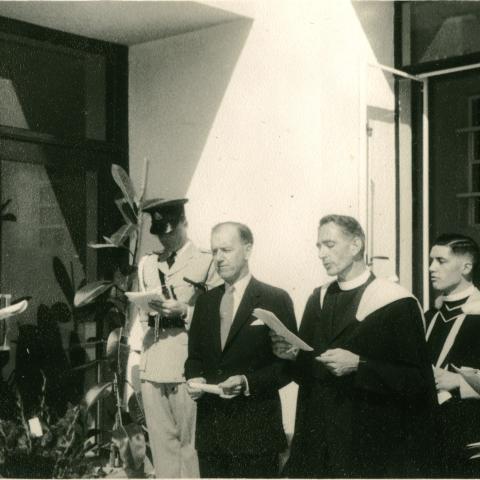 1958-11-1 sir robert at opening ceremony of methodist college