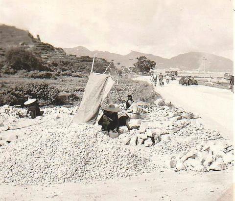 breaking rocks by roadside nt 1955