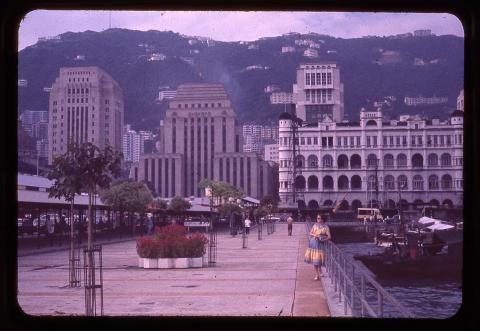 promenade in central