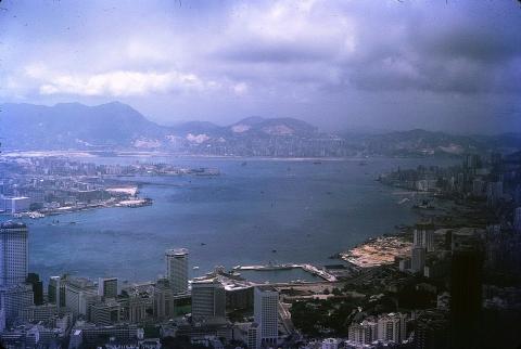 1973.5 hk kowloon from peak bg5