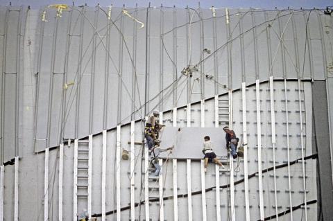 Convention & Exhibition centre-roof construction-016-1997