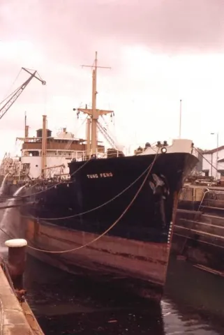 1962 - s.s.Tung Feng drydocked at the Taikoo Dockyard