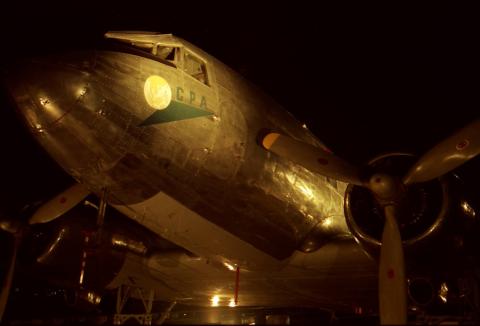 Cathay Pacific DC 3 1986