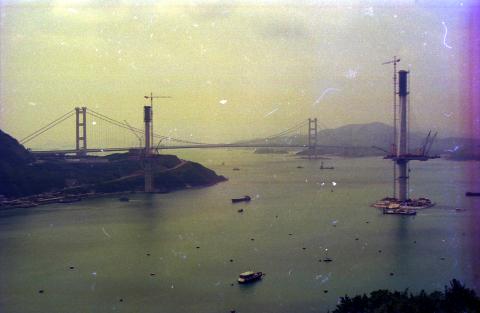 Ting Kau Bridge under construction July 1997