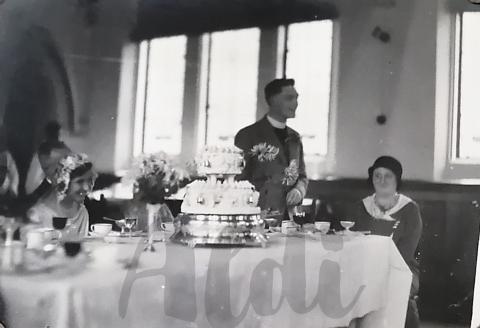 1933 Marriage of Rev Gilbert Hook & Margery Bennett with Rev Wilfrid Stott