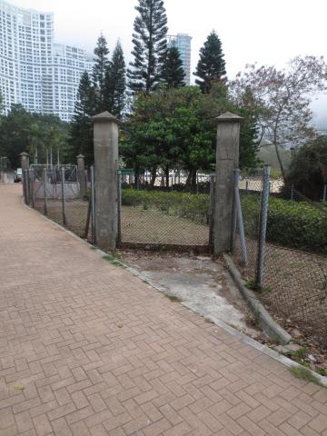 Portion of the original driveway to Eucliffe.