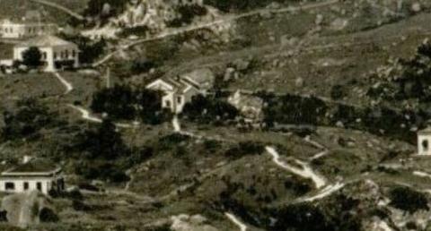 European House #23, 1930s bungalows crop